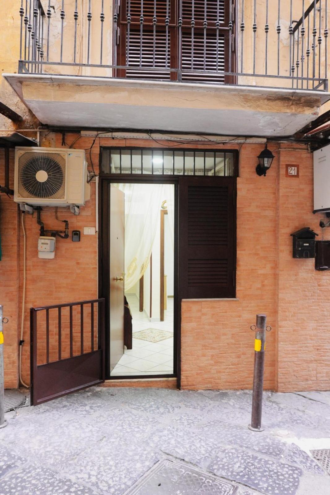 나폴리 La Casa Di Nancy Next Plebiscito 아파트 외부 사진